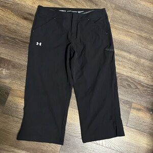 Under Armour Golf Pants Crop Capri Women's Size 8 Black Golfing Casual